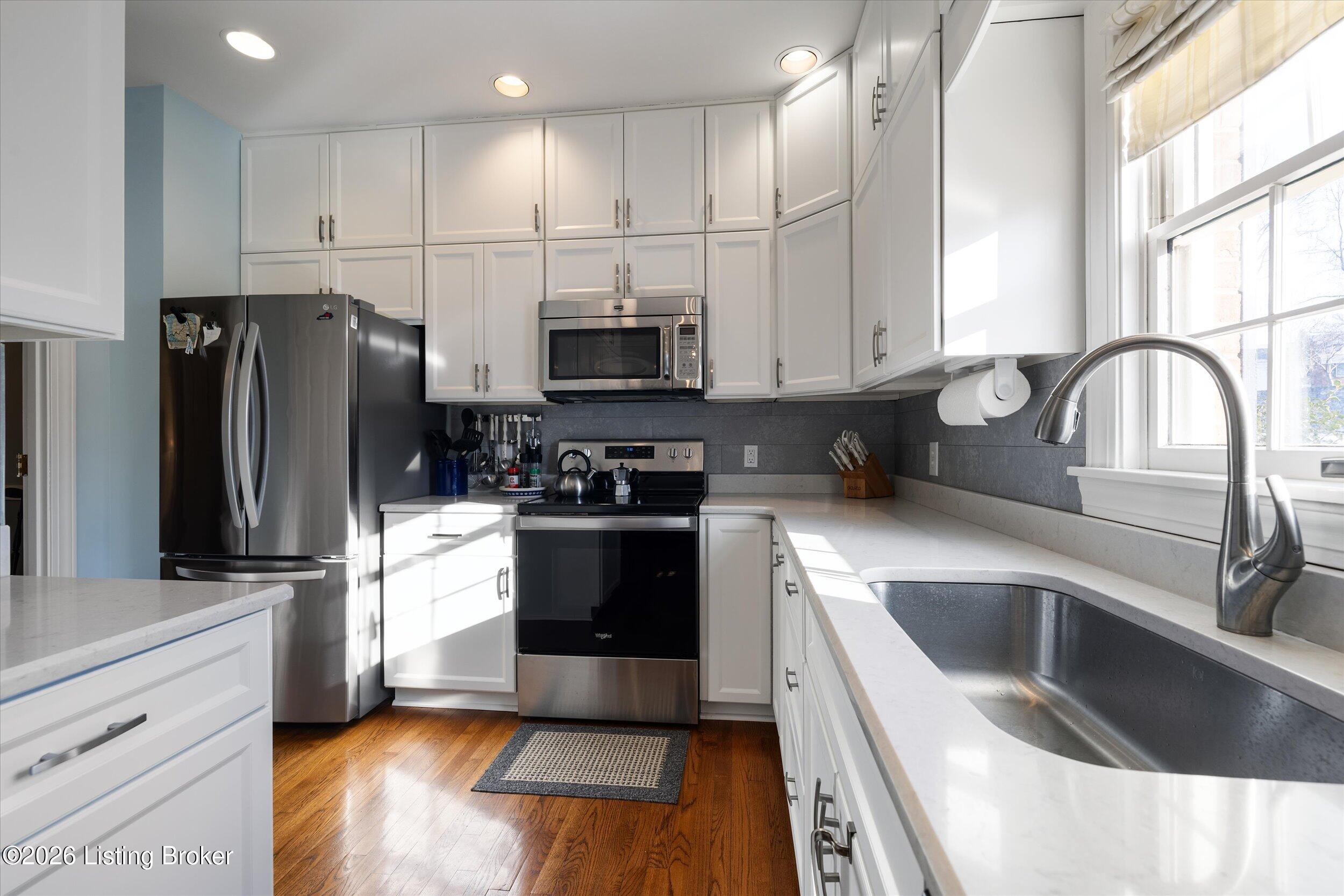 1320 Navajo Ct