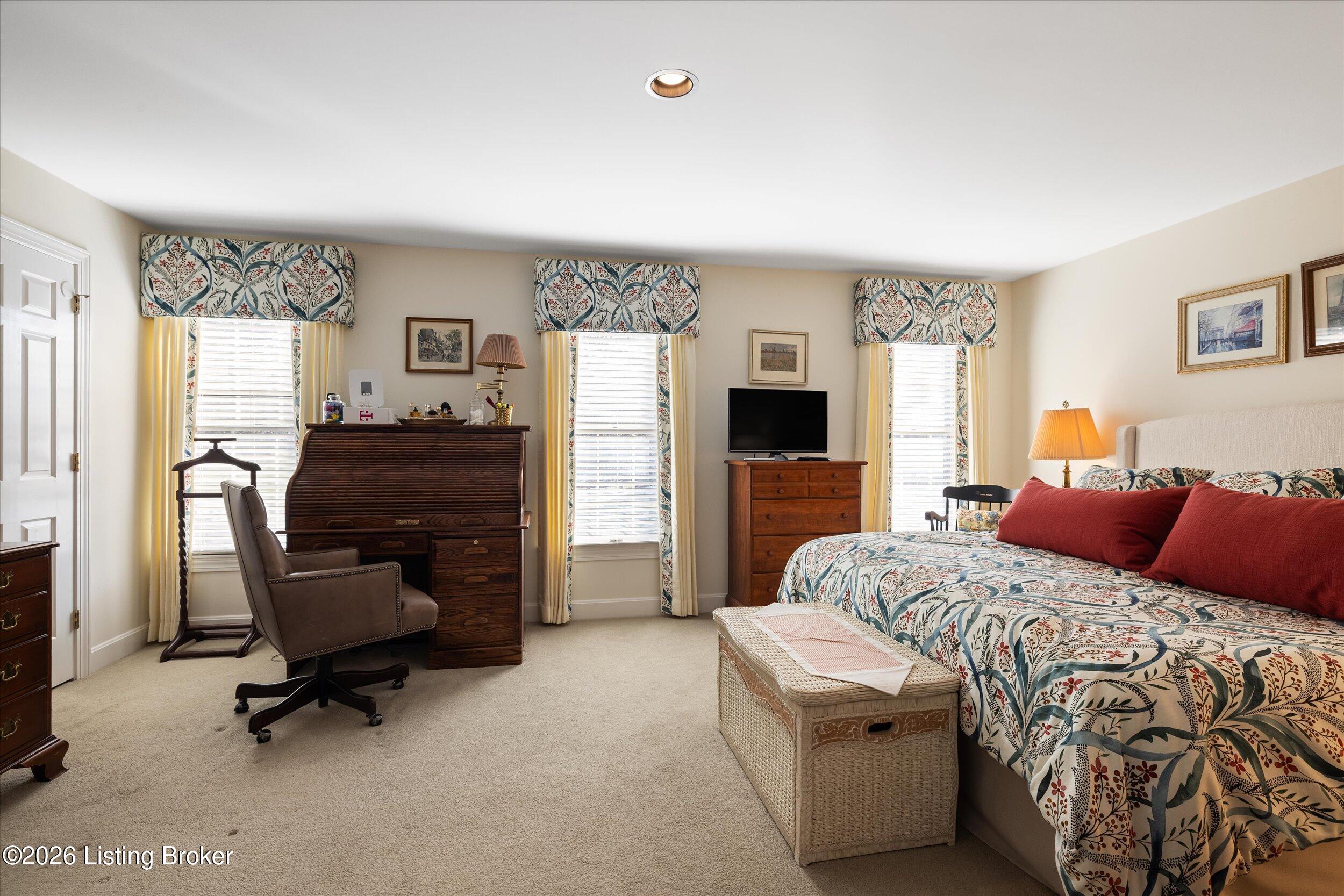 1320 Navajo Ct