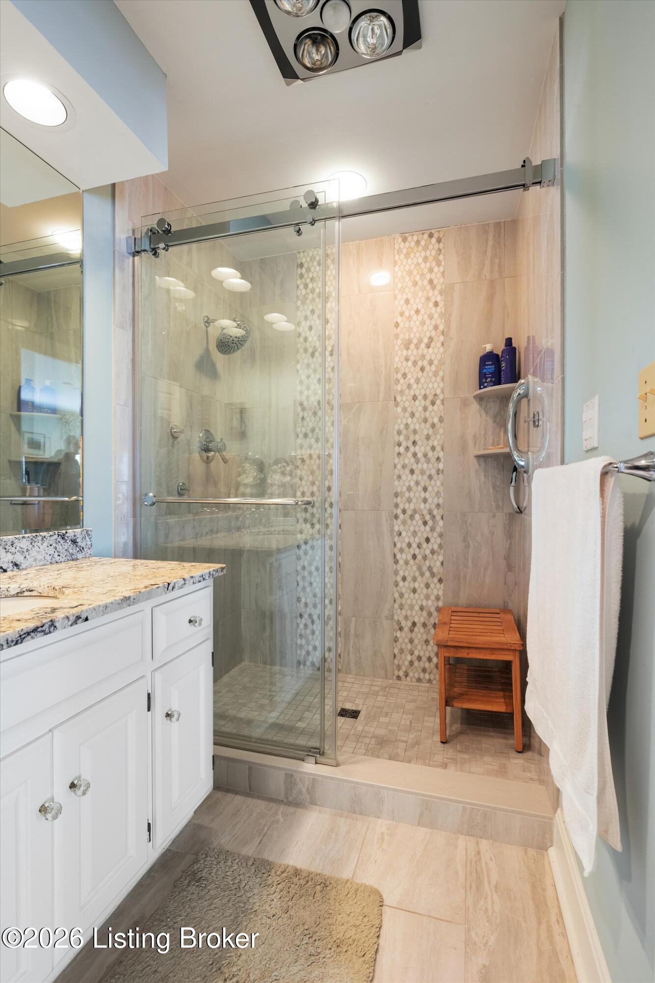 1320 Navajo Ct