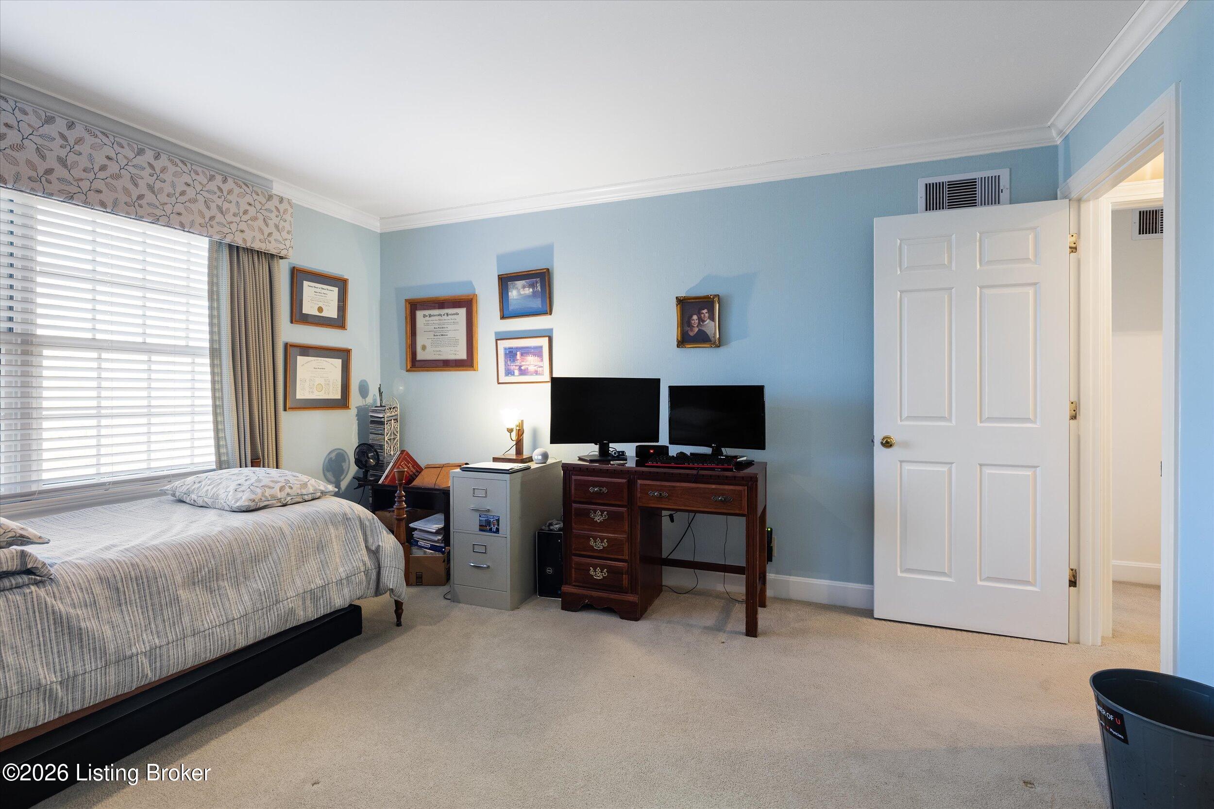 1320 Navajo Ct