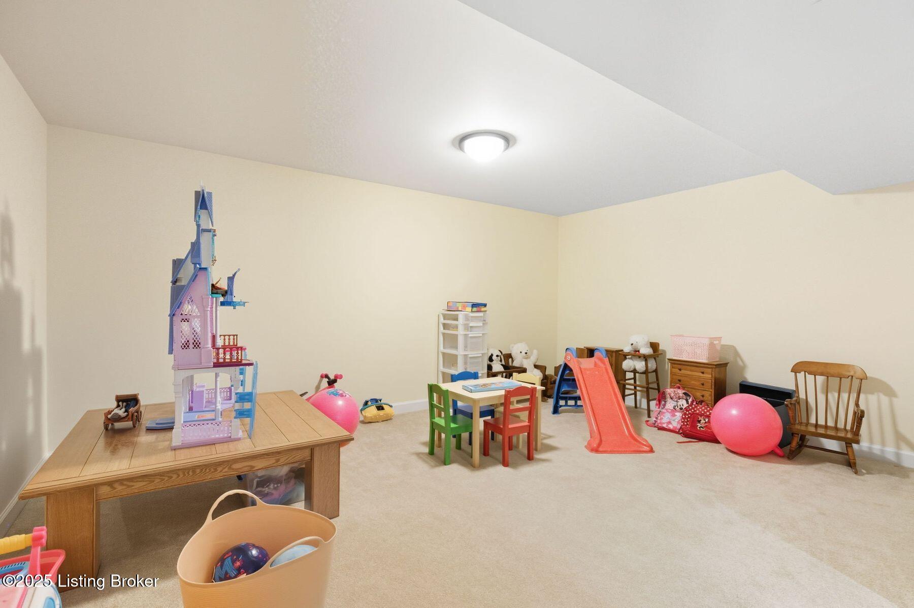 9101 Spokane Way