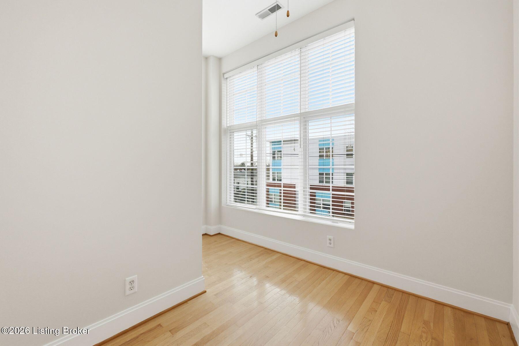 2011 Frankfort Ave 303