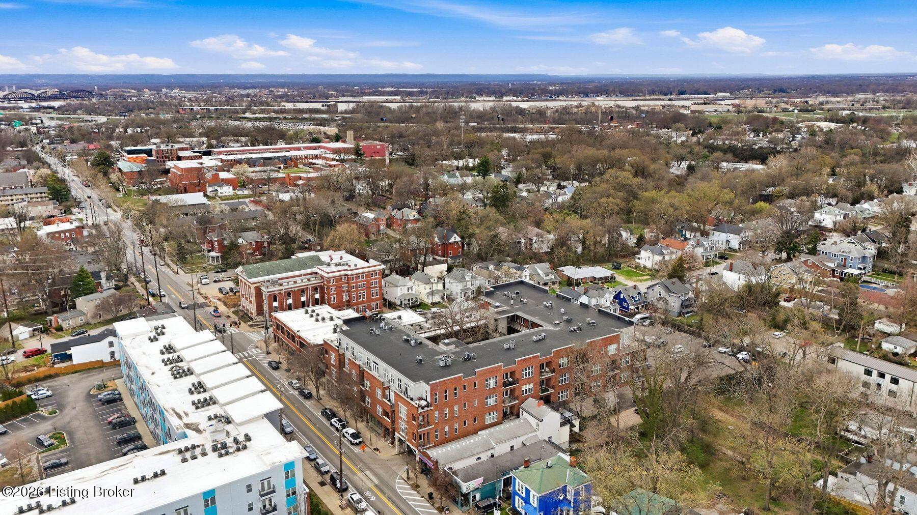 2011 Frankfort Ave 303