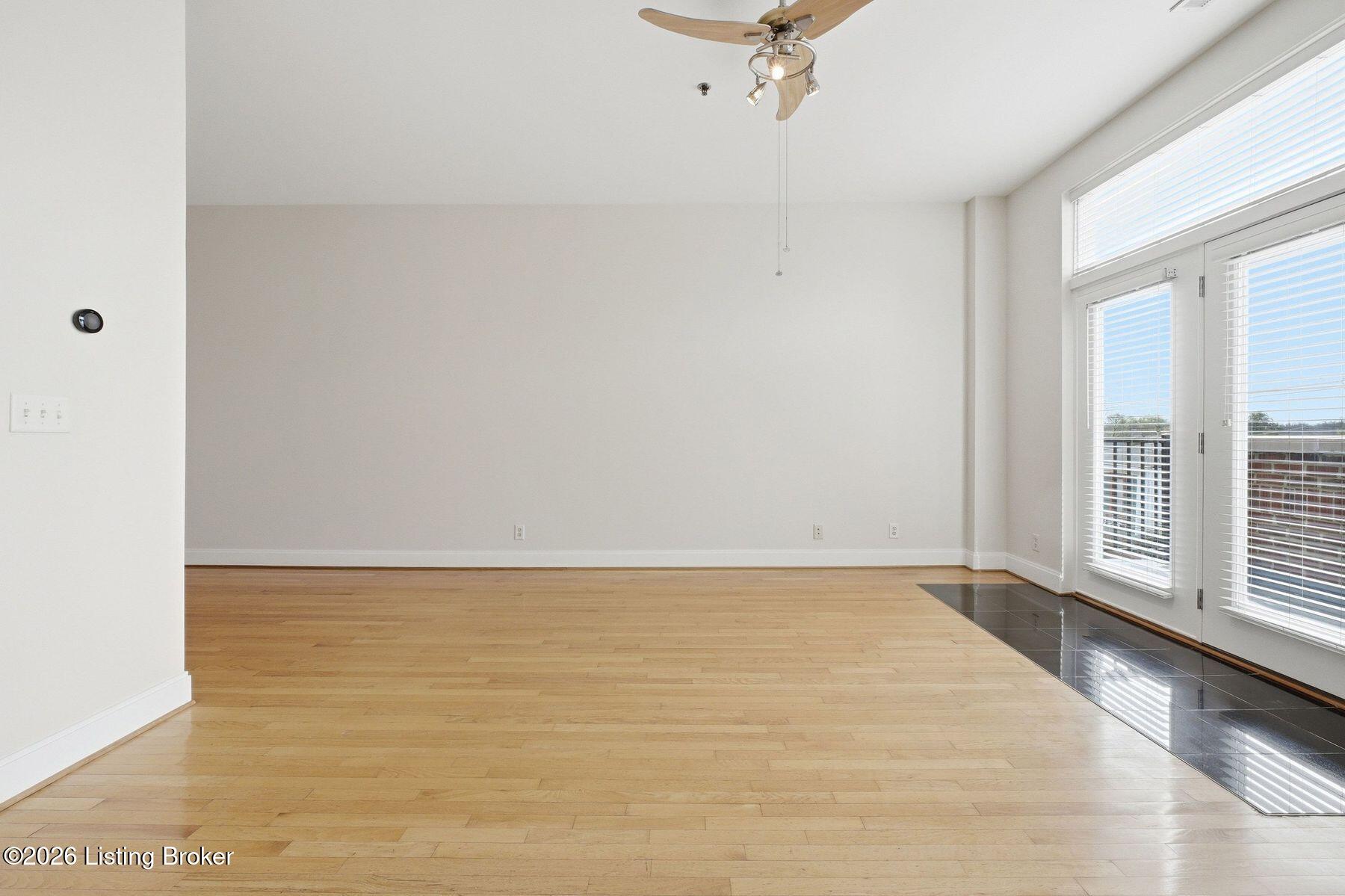 2011 Frankfort Ave 303