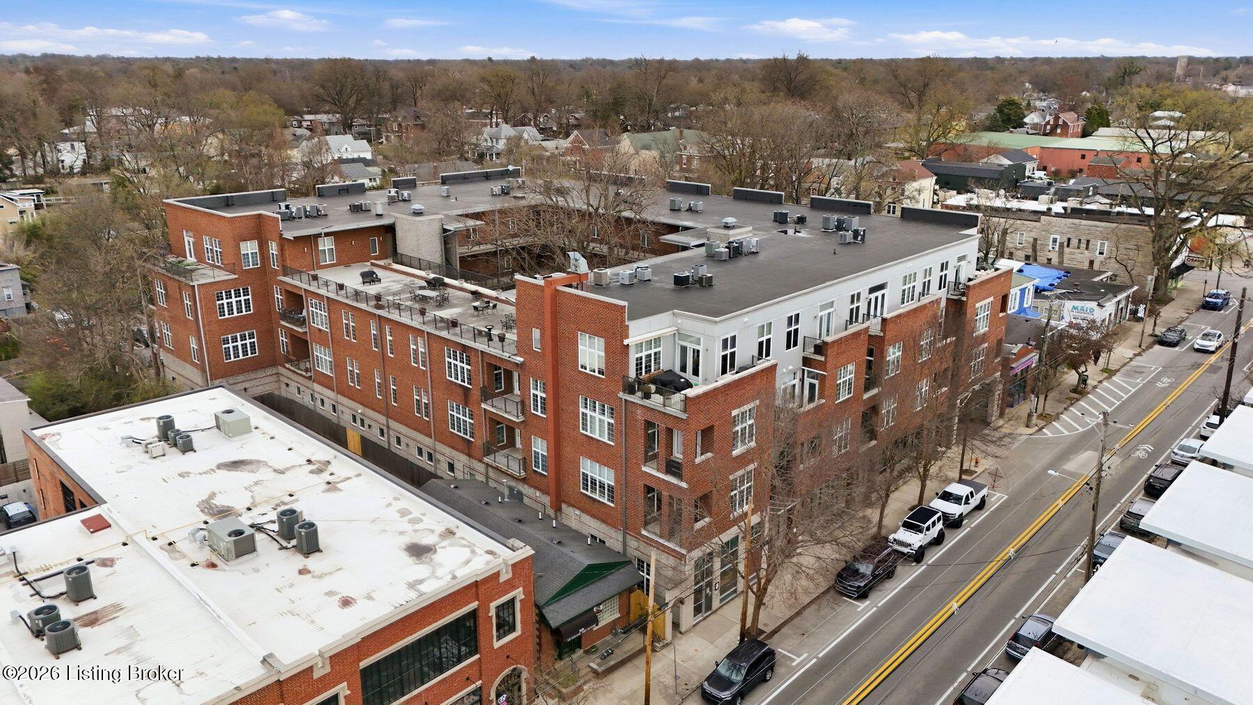 2011 Frankfort Ave 303