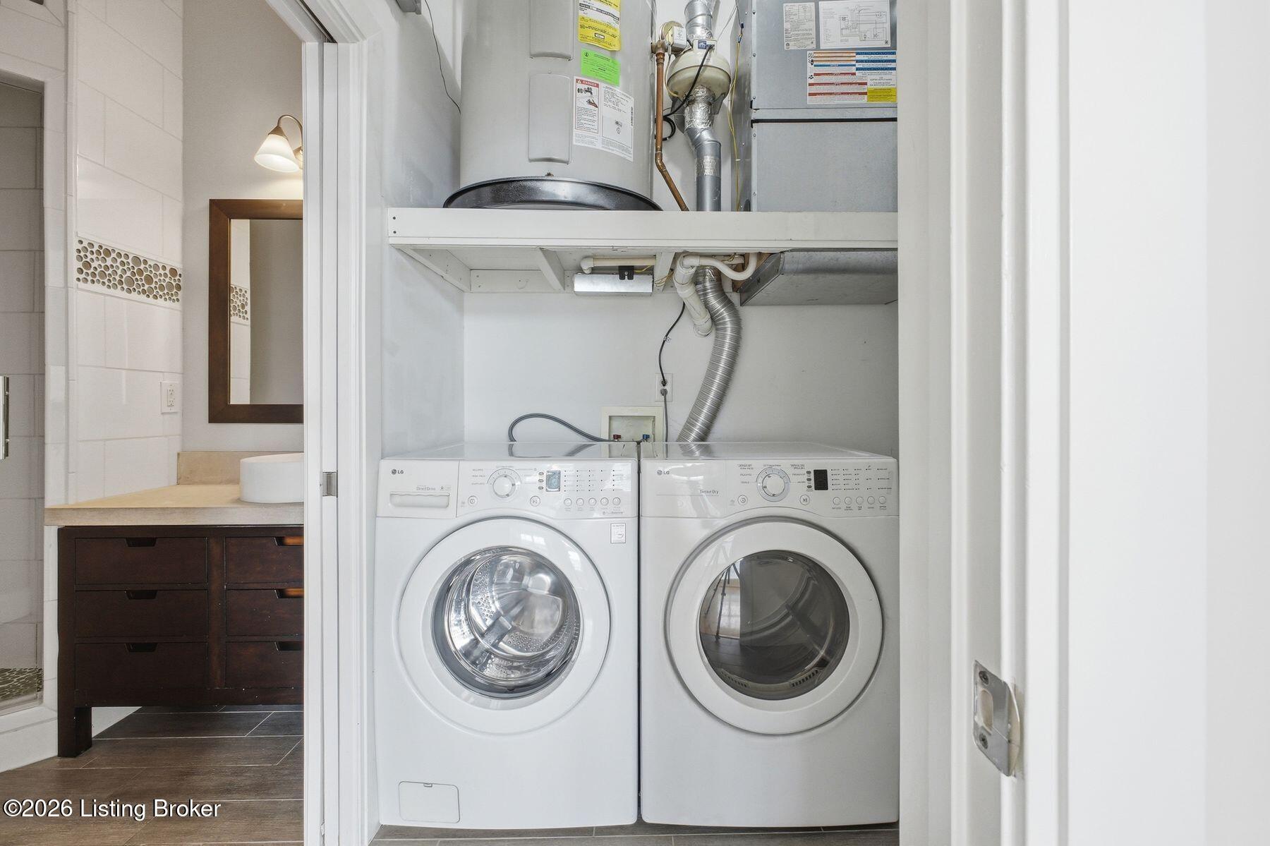 2011 Frankfort Ave 303