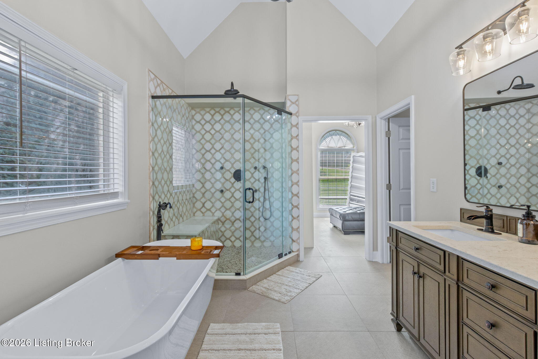 10609 Elder Ln