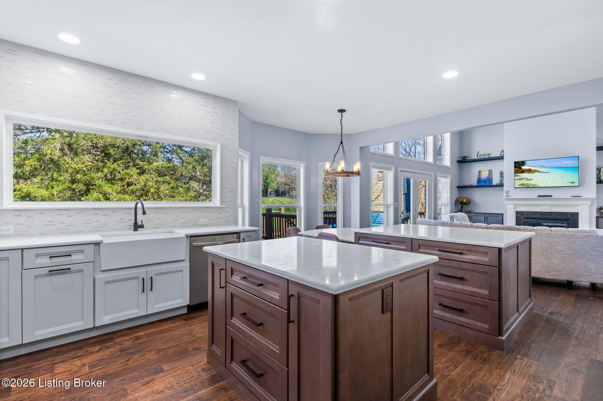 10609 Elder Ln