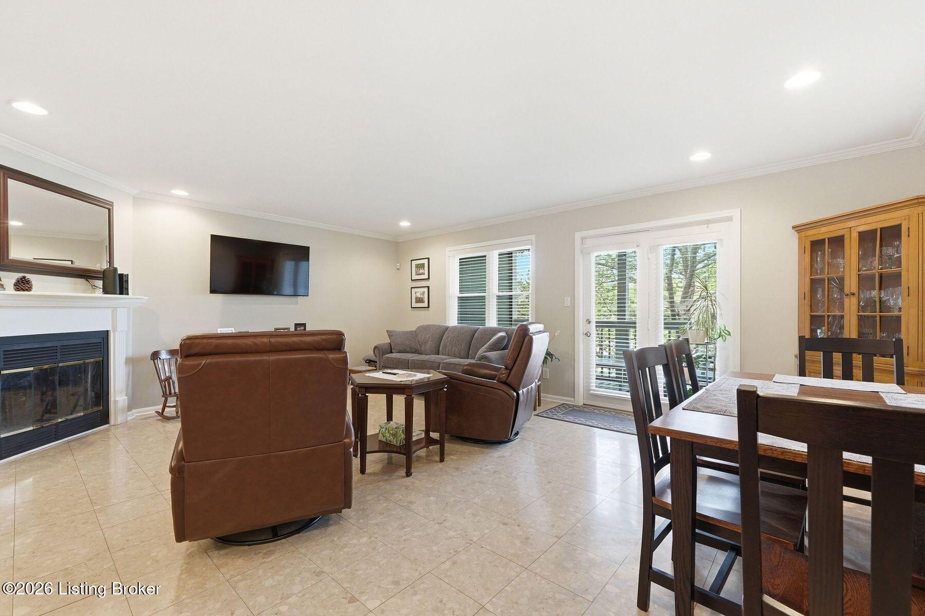 5004 Harrods Landing Dr