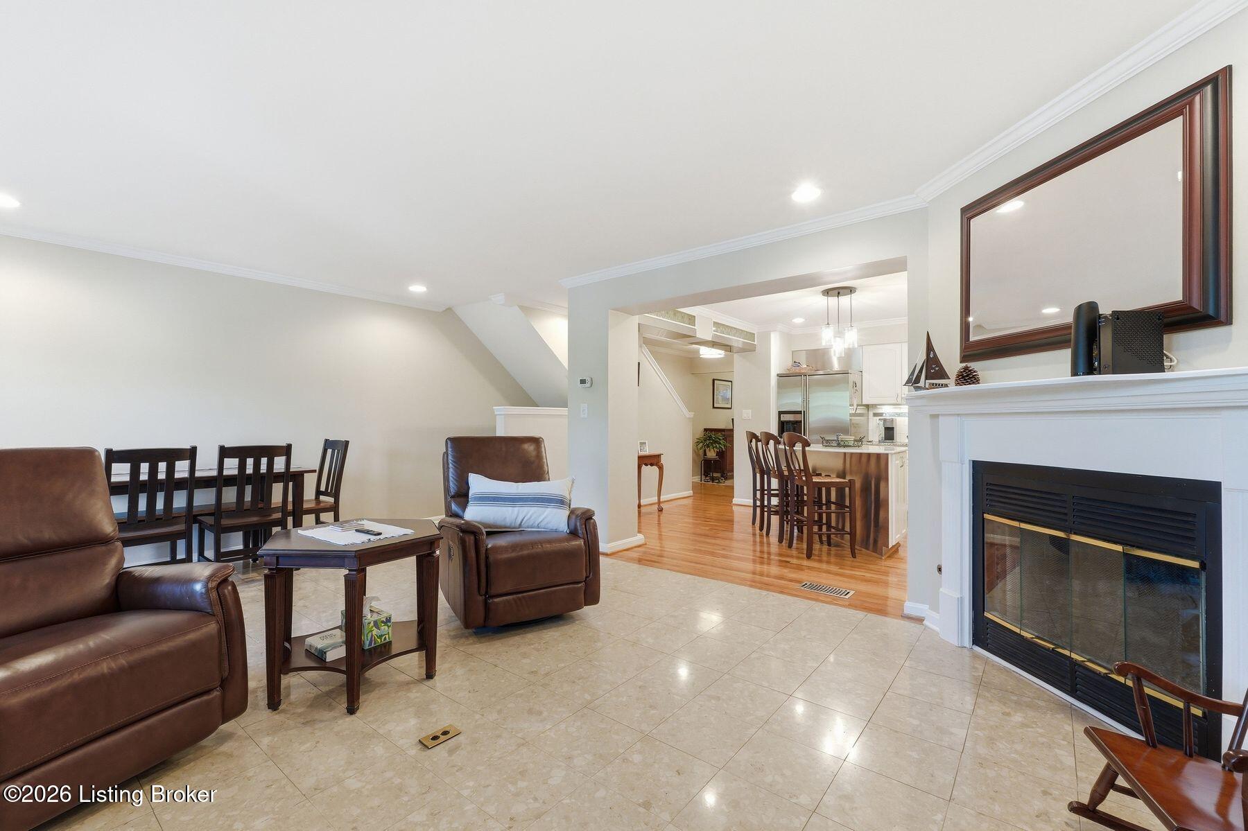 5004 Harrods Landing Dr