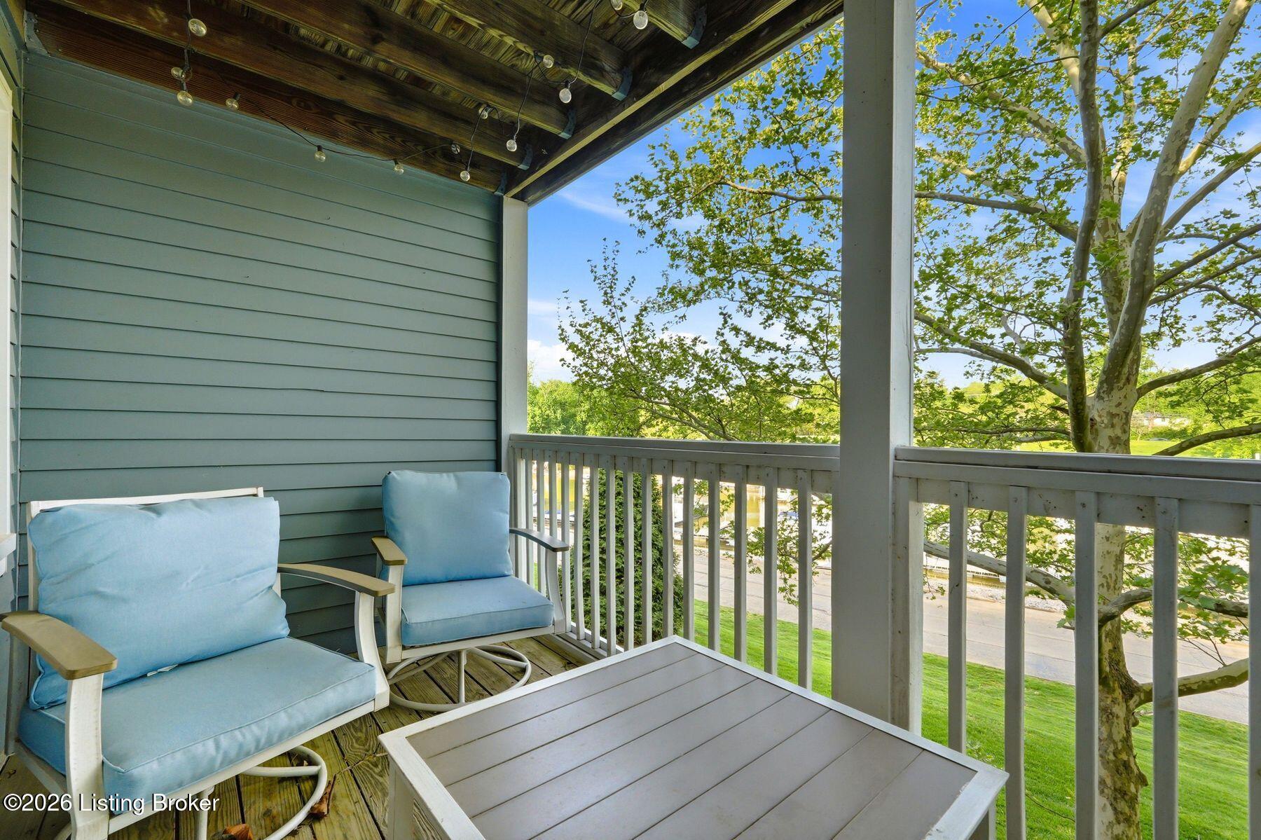 5004 Harrods Landing Dr