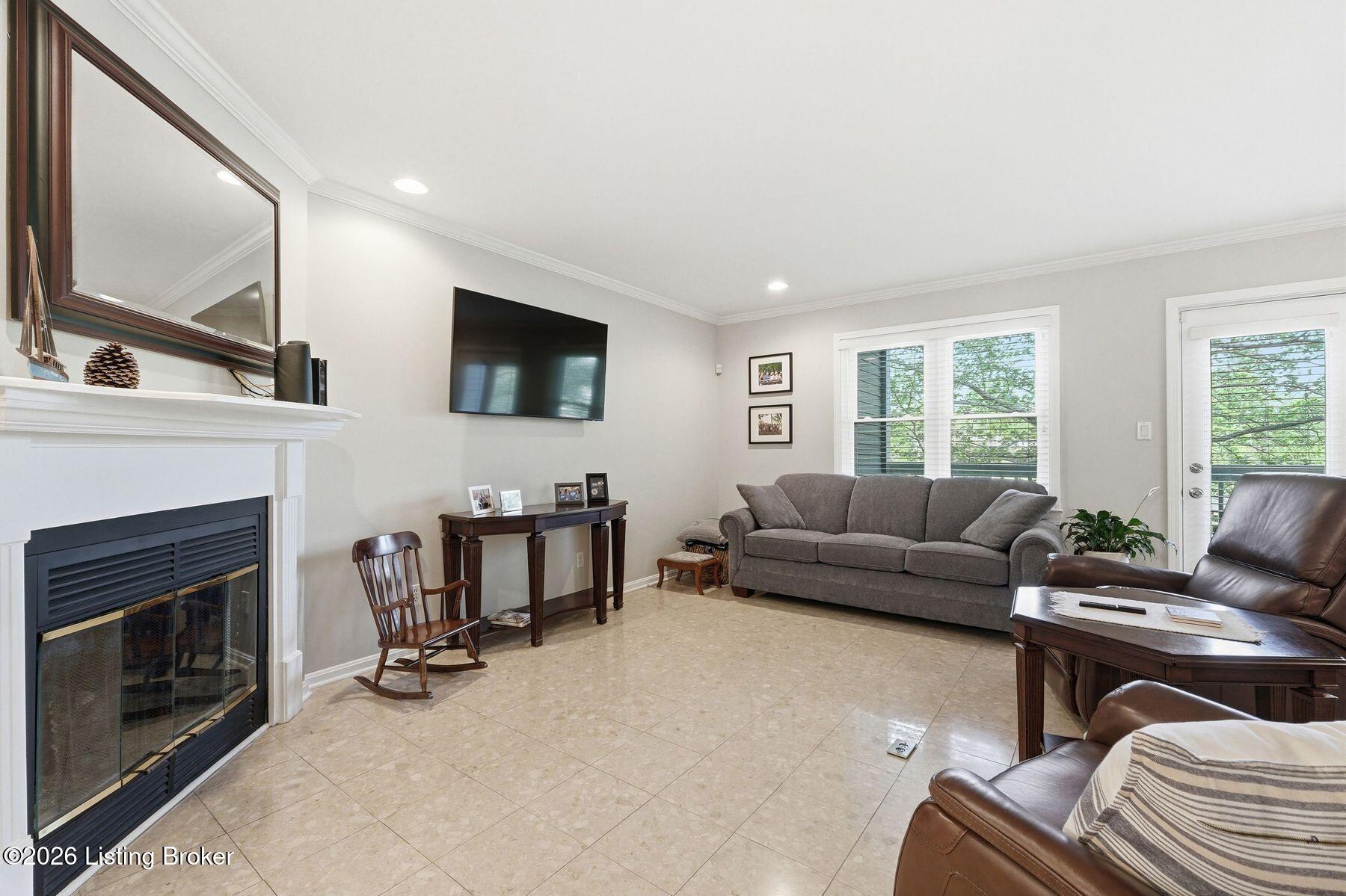5004 Harrods Landing Dr