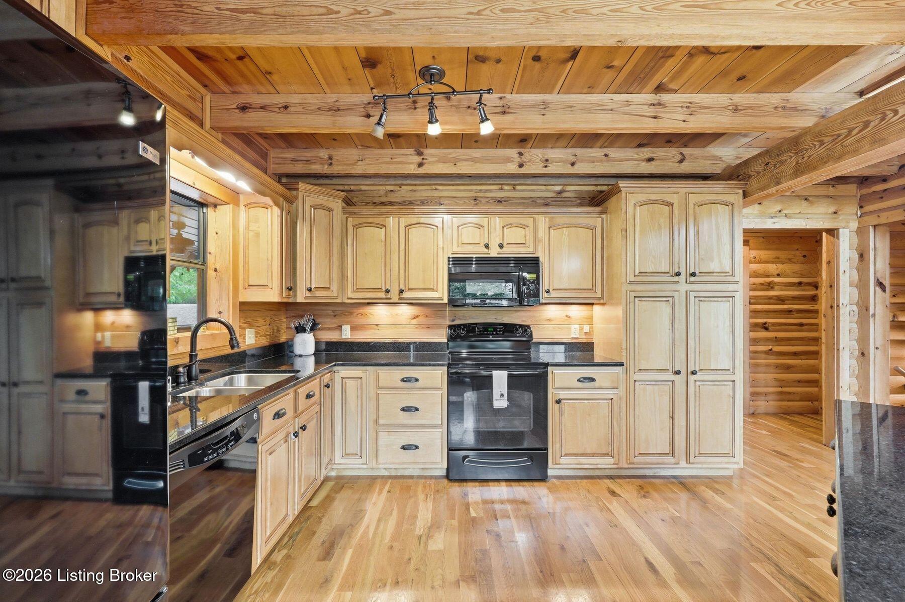 29 River Run Rd