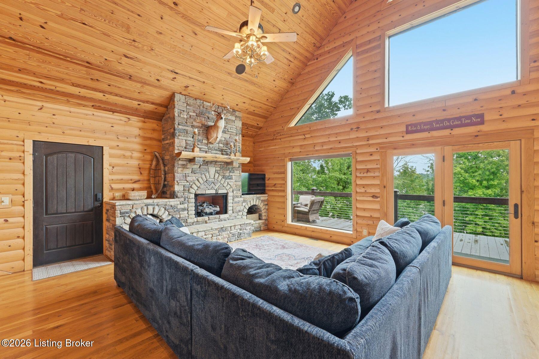 29 River Run Rd