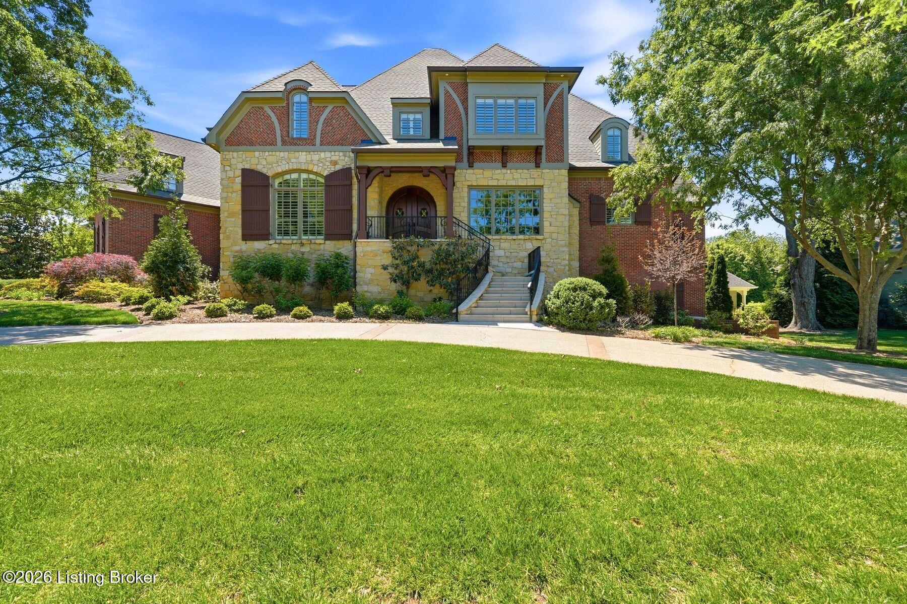 5402 Farm Ridge Ln