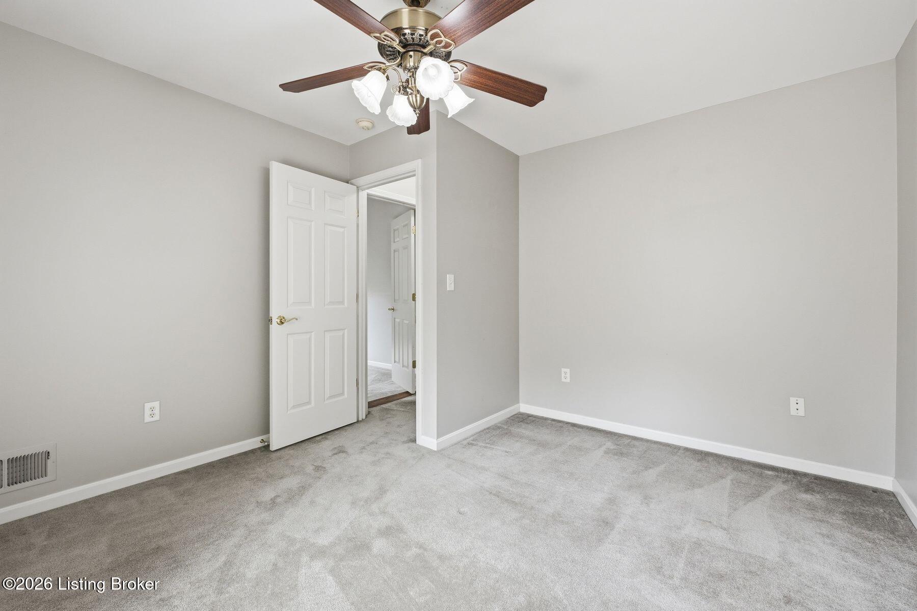 3413 S Winchester Acres Rd