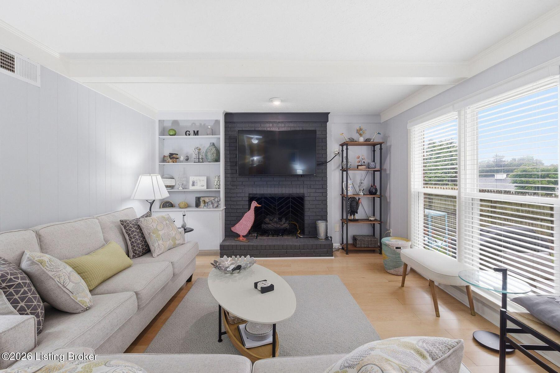 3704 Locust Circle West