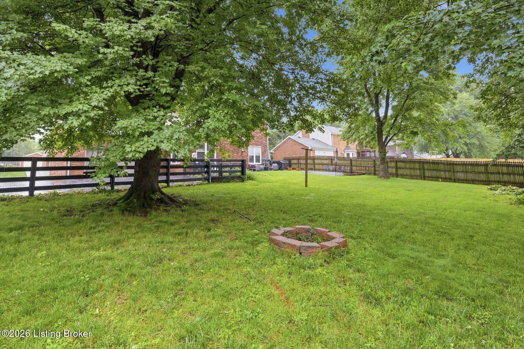 3704 Locust Circle West