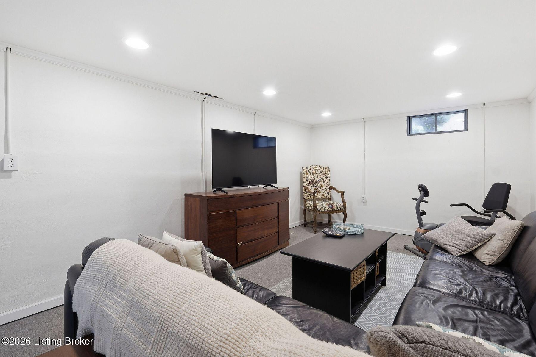 3704 Locust Circle West