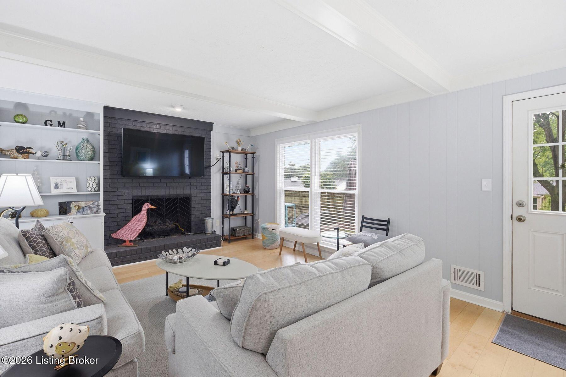 3704 Locust Circle West
