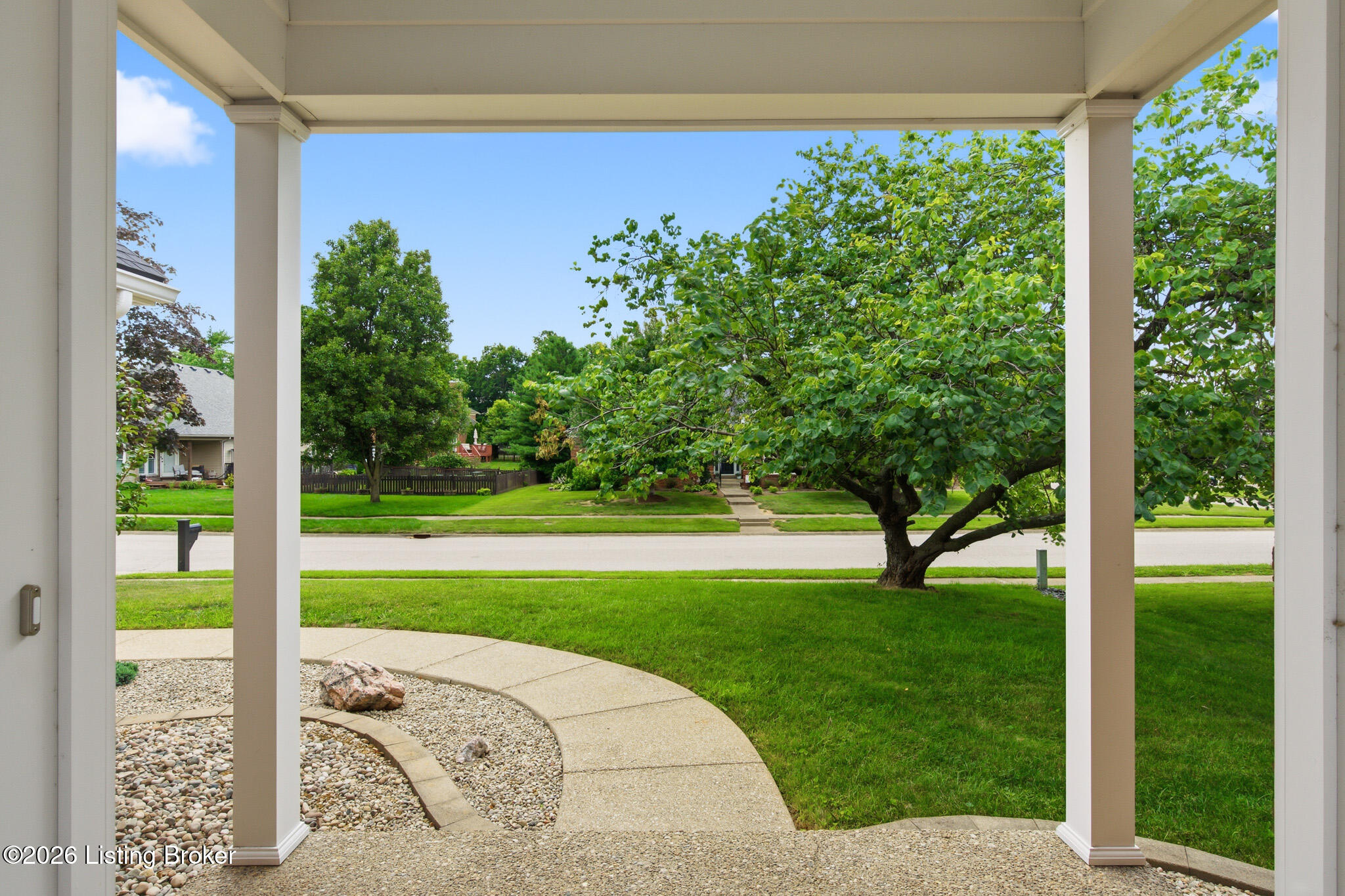1409 Twin Ridge Rd