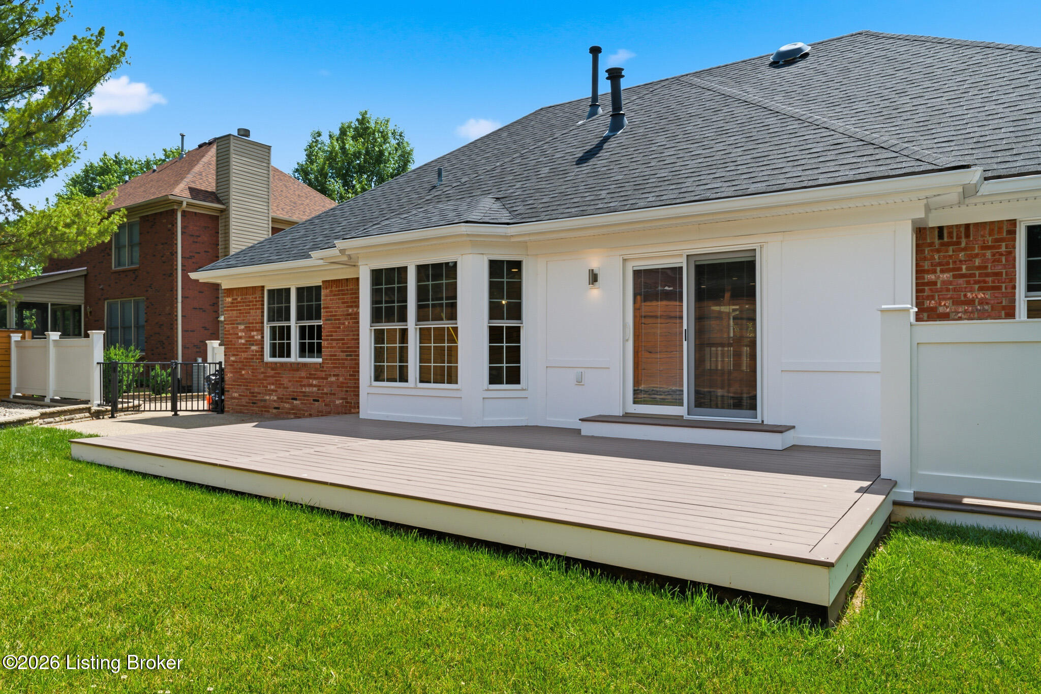 1409 Twin Ridge Rd