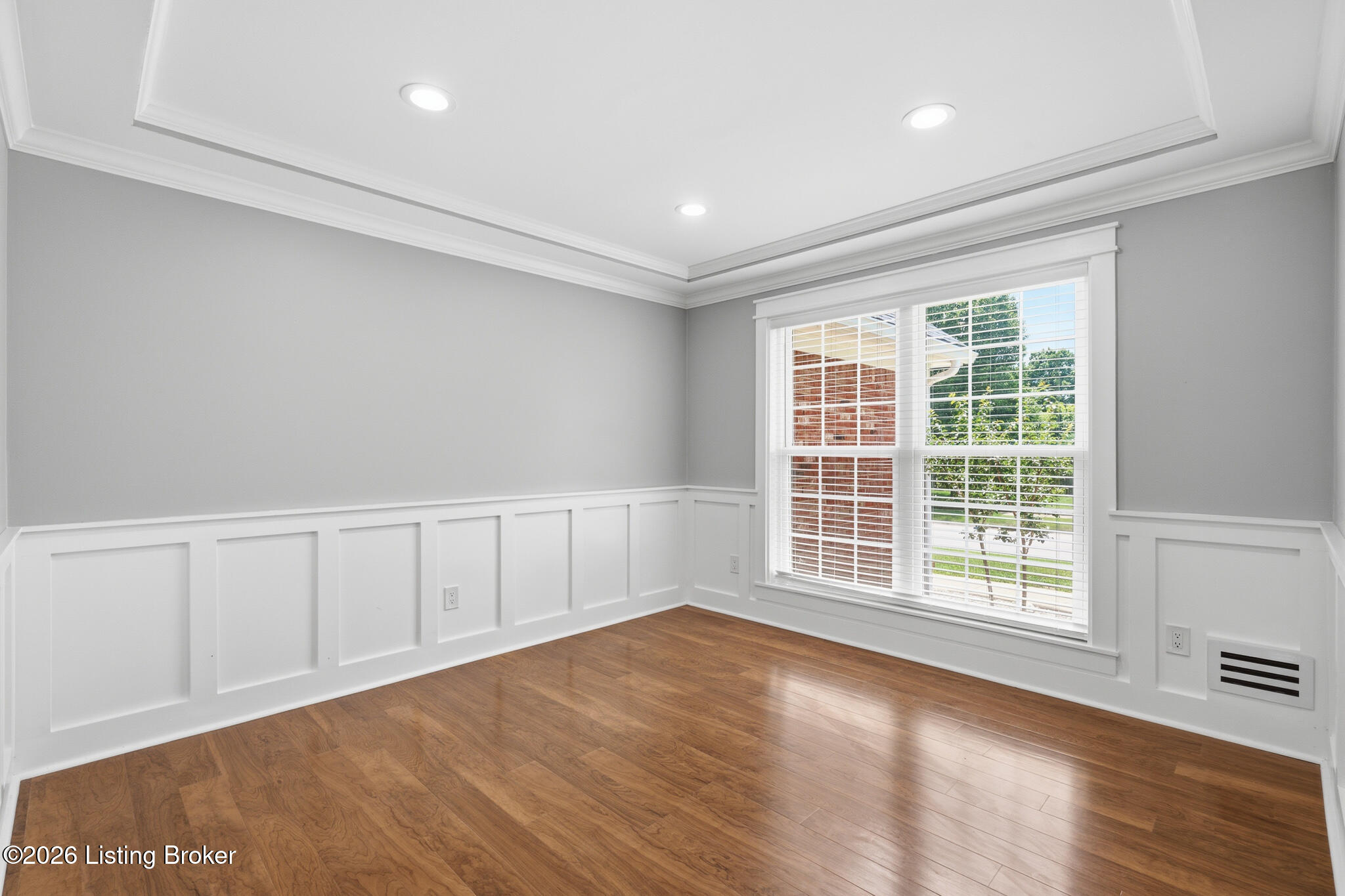 1409 Twin Ridge Rd