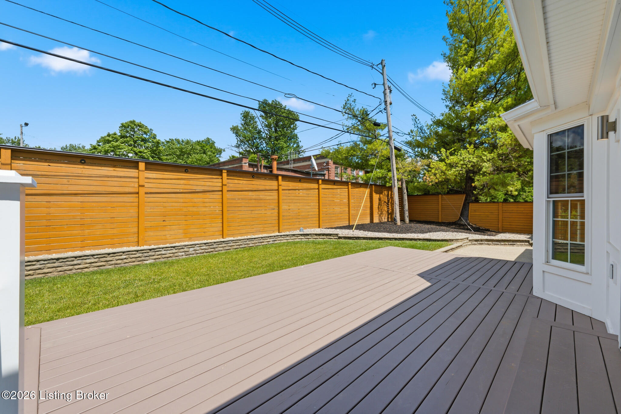 1409 Twin Ridge Rd