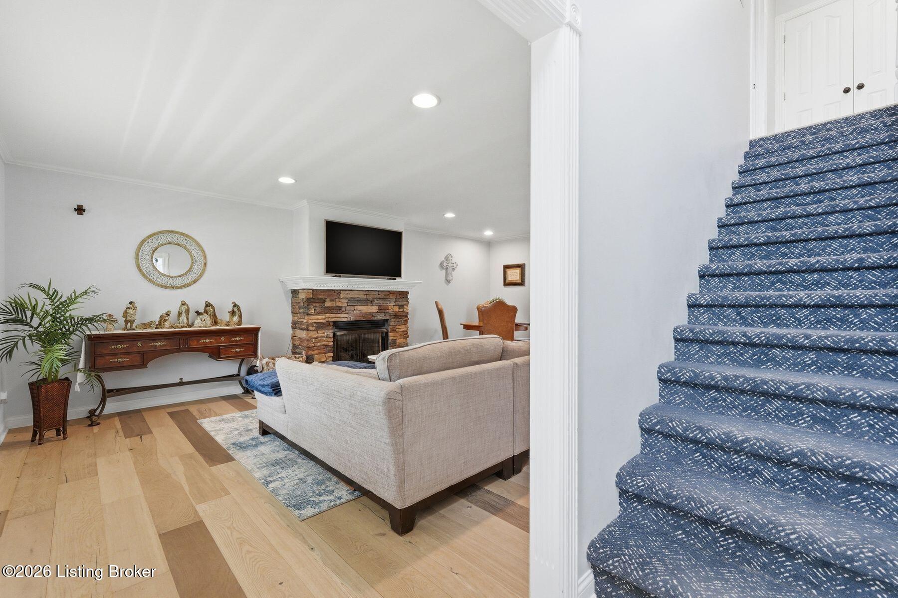 145 Stony Point Ct