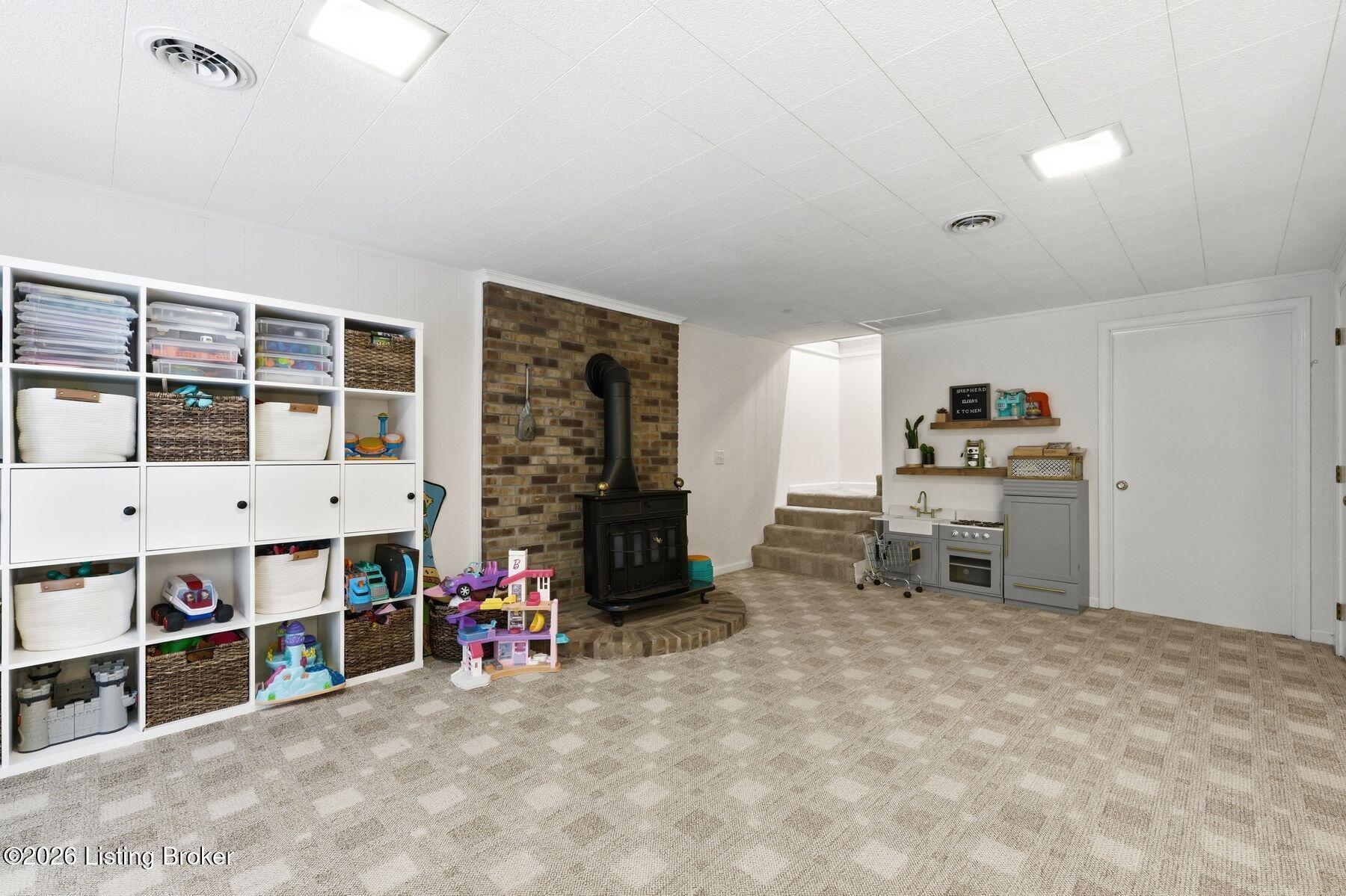 185 Autumn Way
