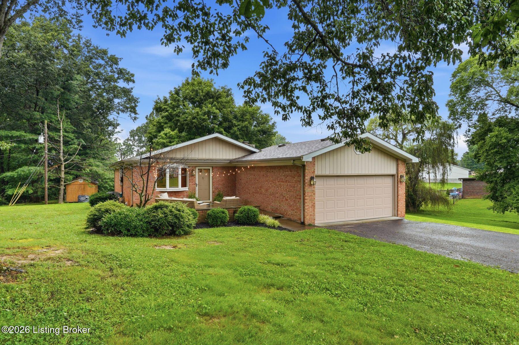 185 Autumn Way