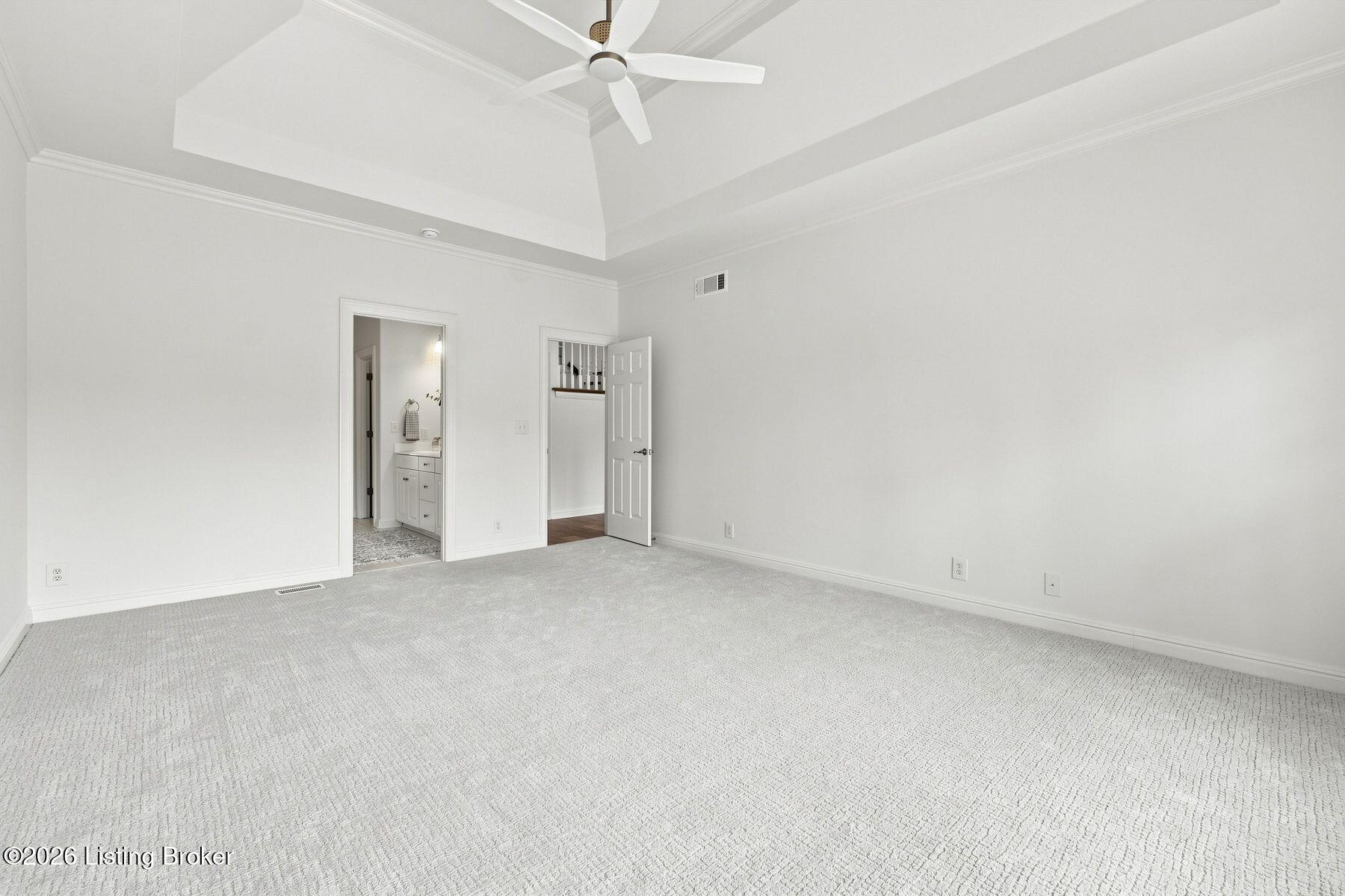 5304 Wolfpen Woods Dr