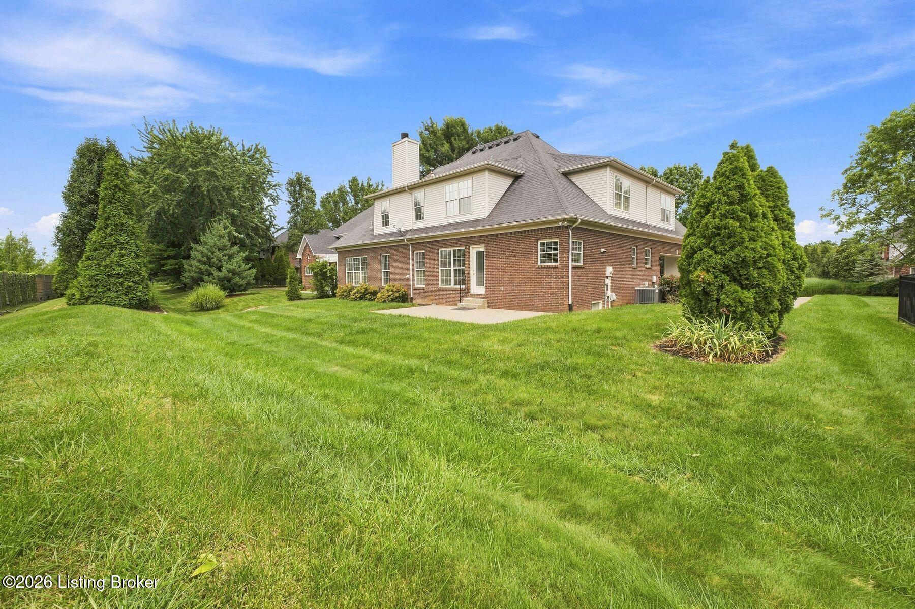 5304 Wolfpen Woods Dr