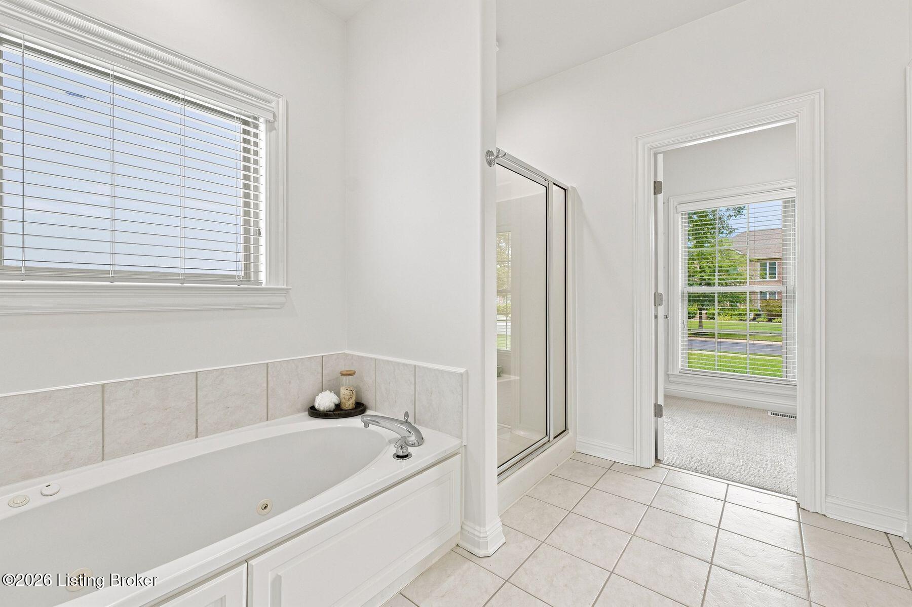 5304 Wolfpen Woods Dr
