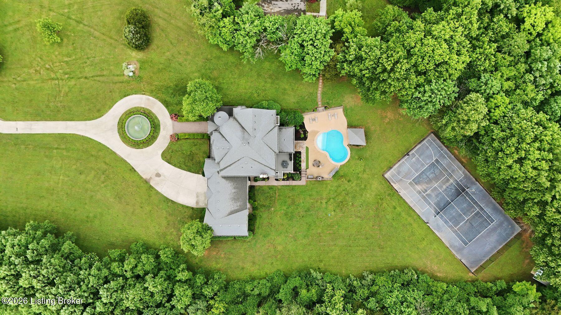 7901 Dobson Ln