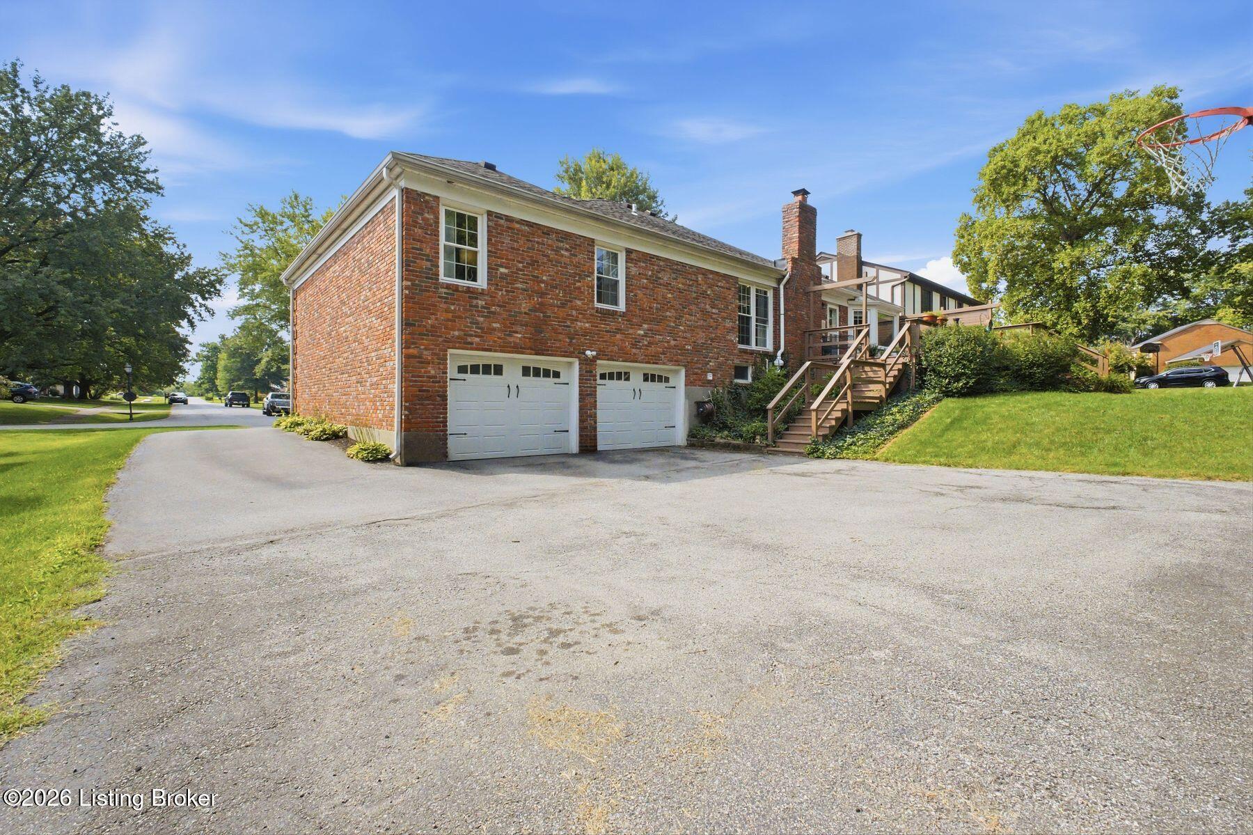 3410 Broeck Pointe Cir