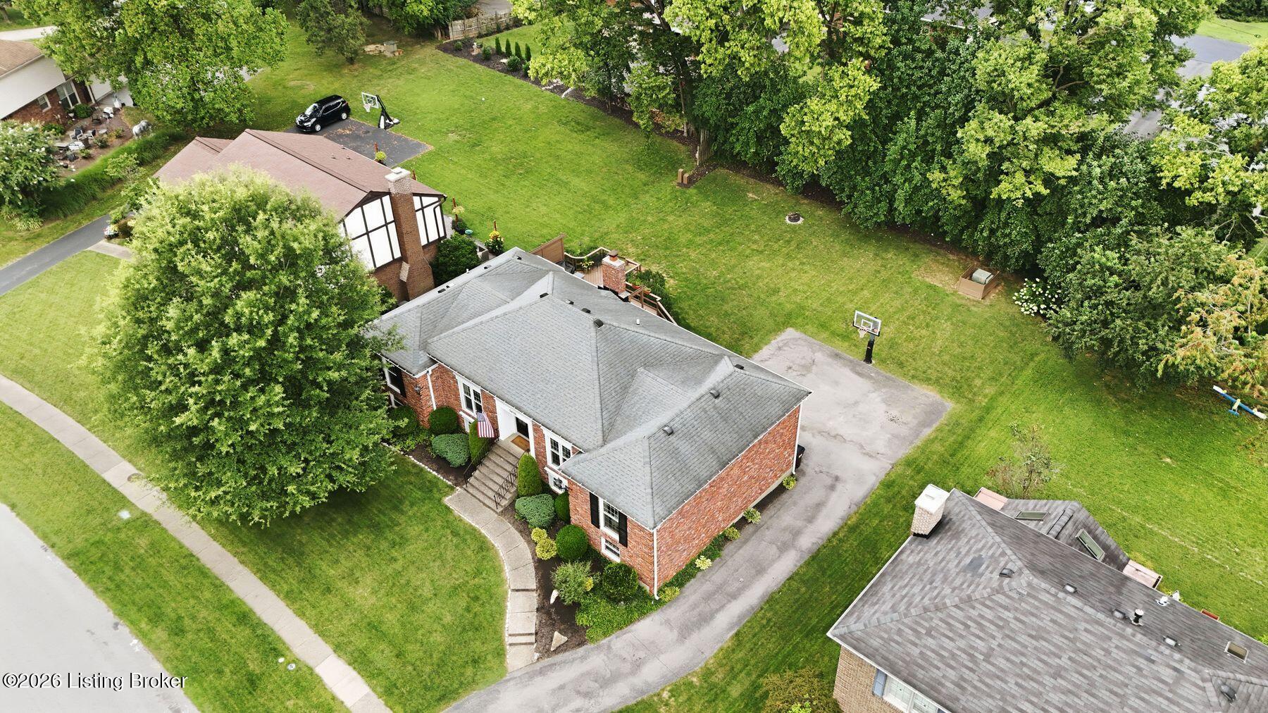 3410 Broeck Pointe Cir