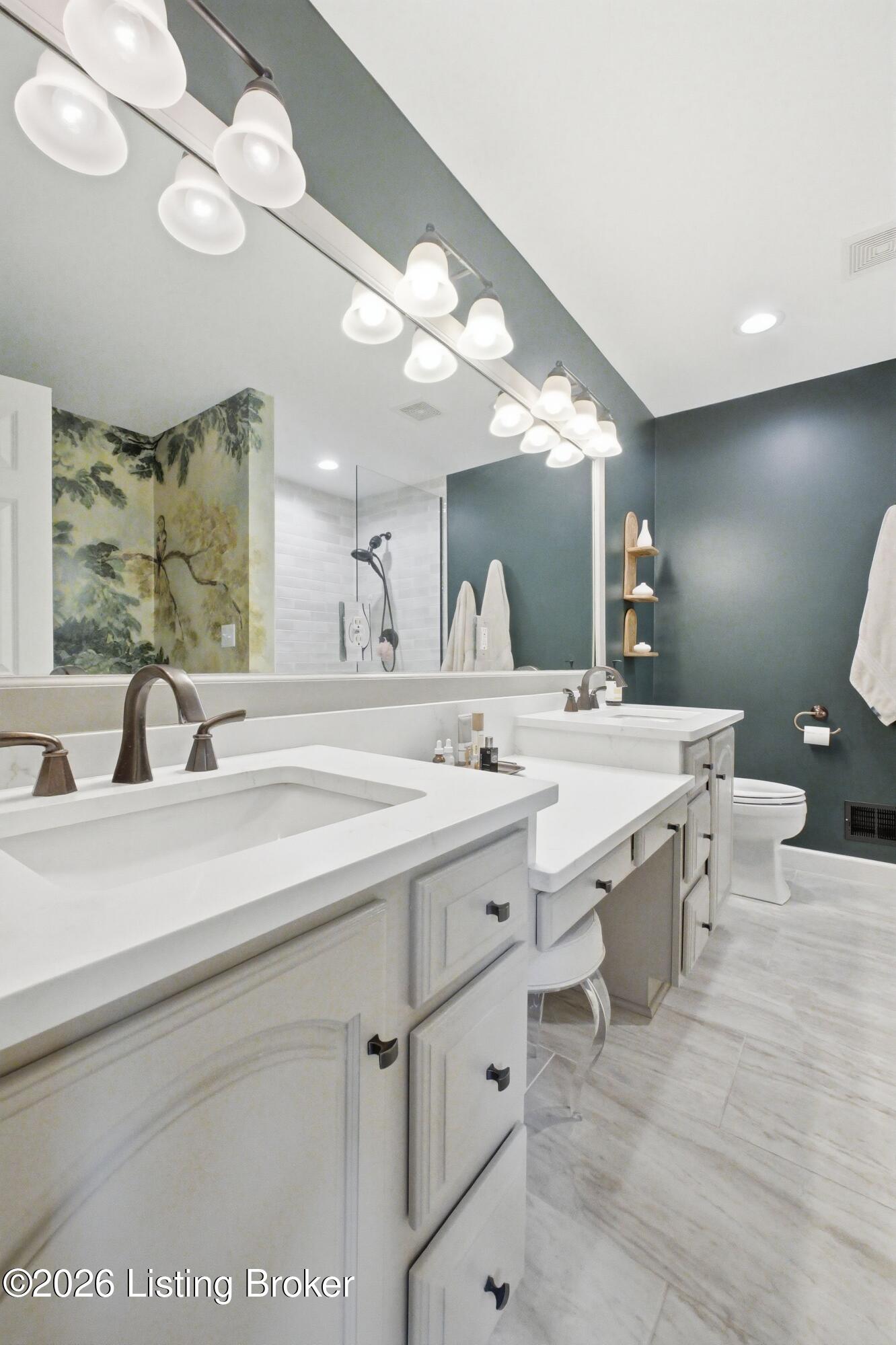 3410 Broeck Pointe Cir