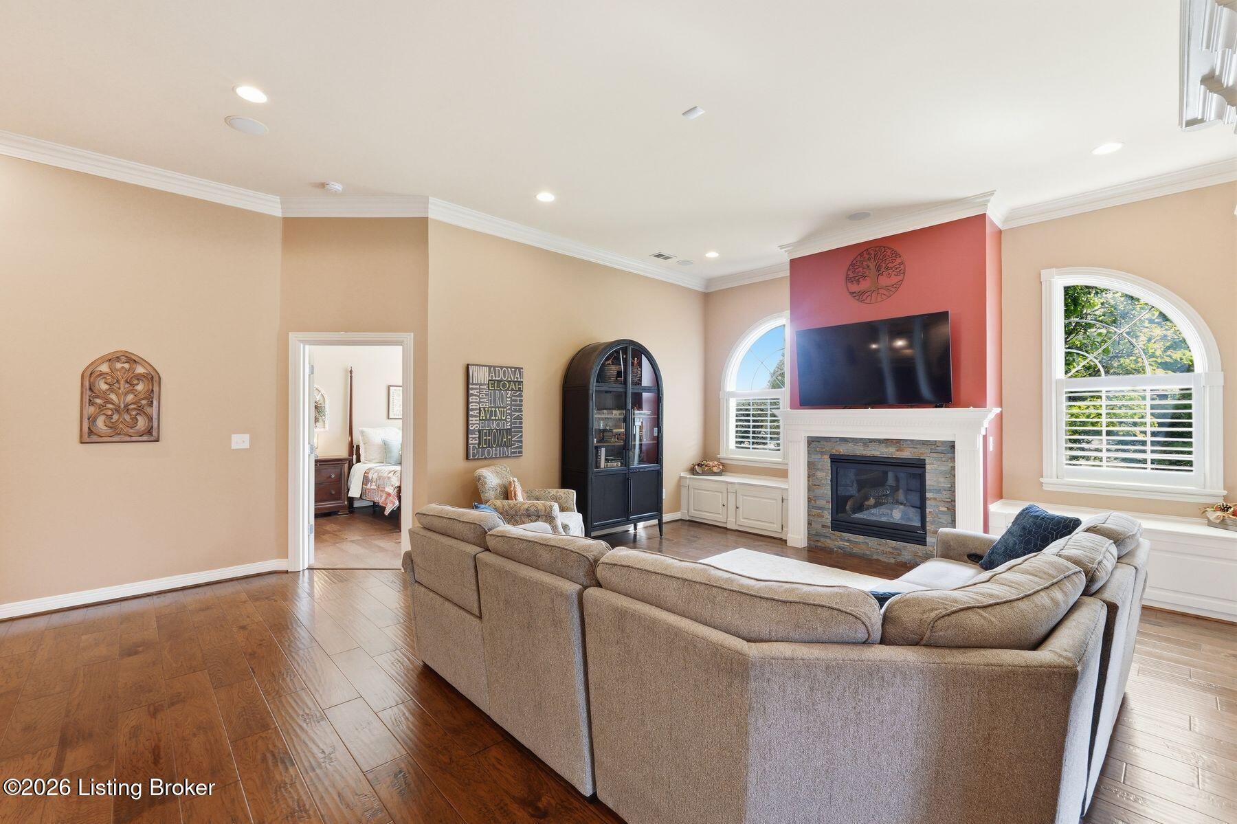 18620 Chadwick Glen Cir