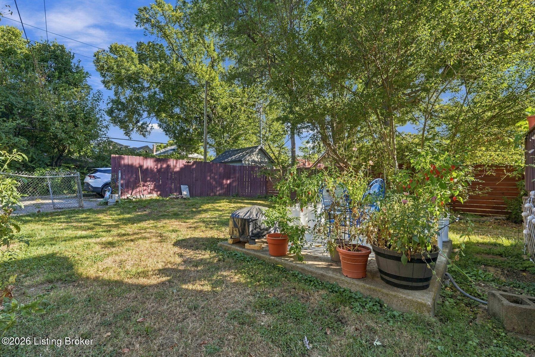 1855 Harvard Dr