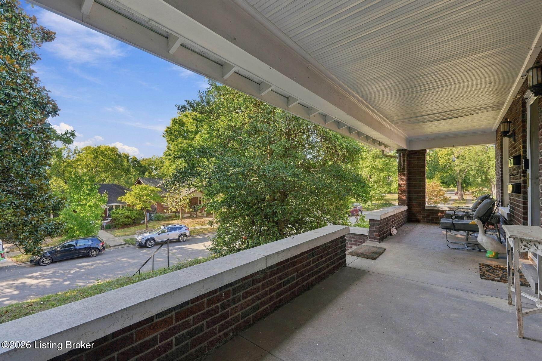 1855 Harvard Dr