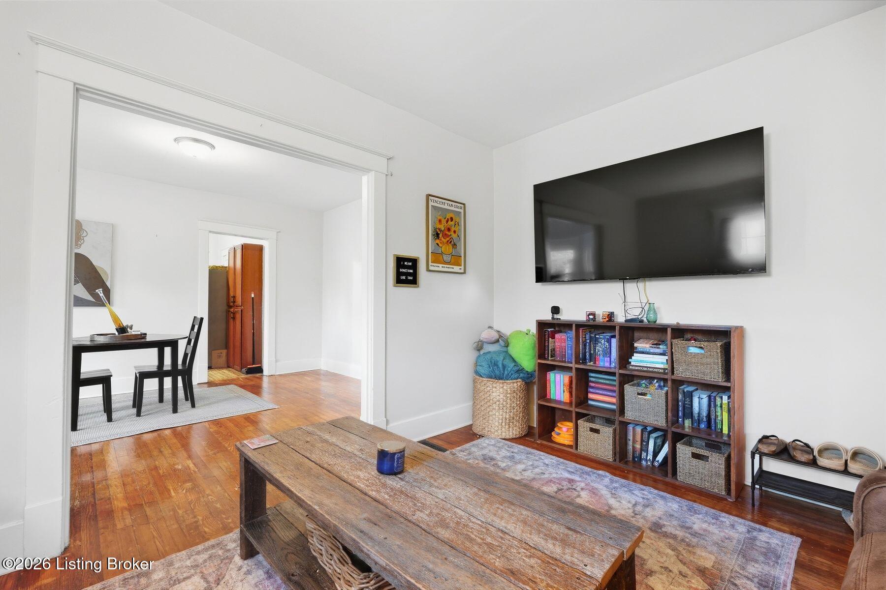 1855 Harvard Dr