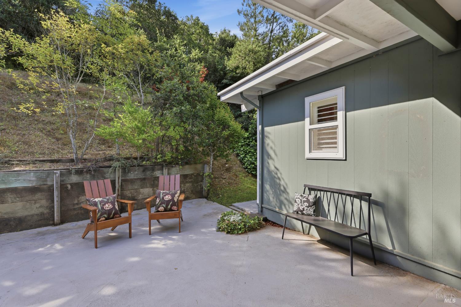 695 Sunset Parkway