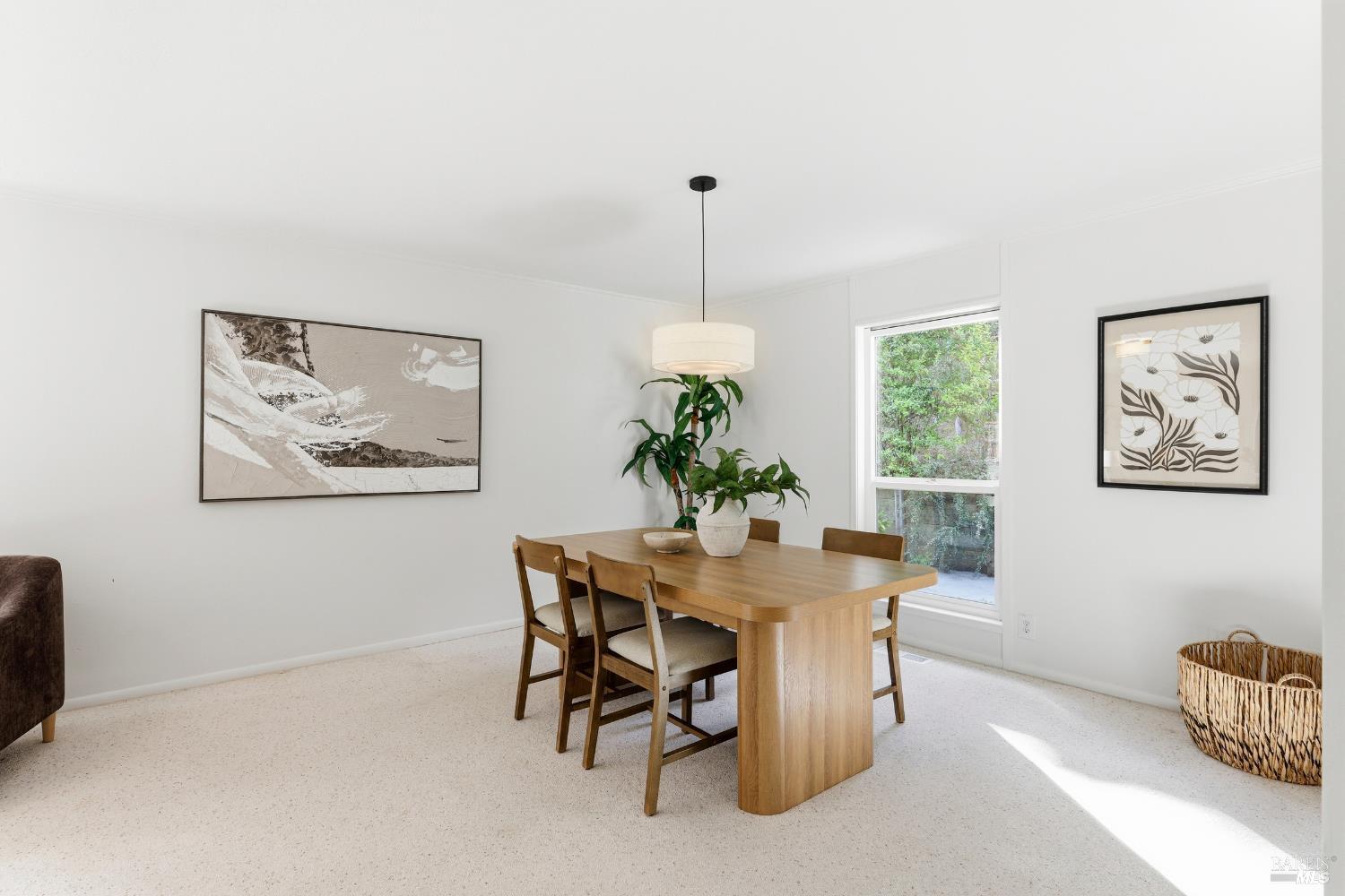 695 Sunset Parkway