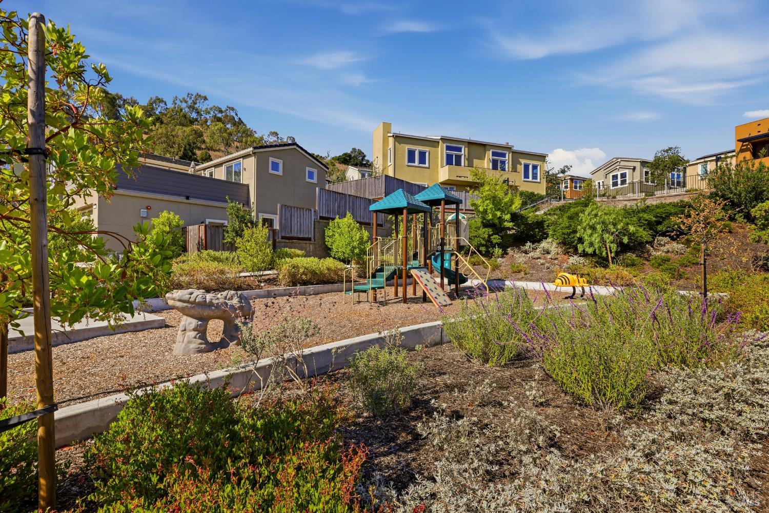 547 Sapphire Street