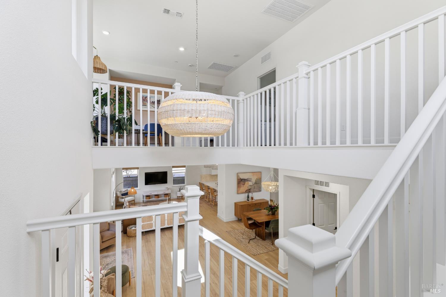 547 Sapphire Street