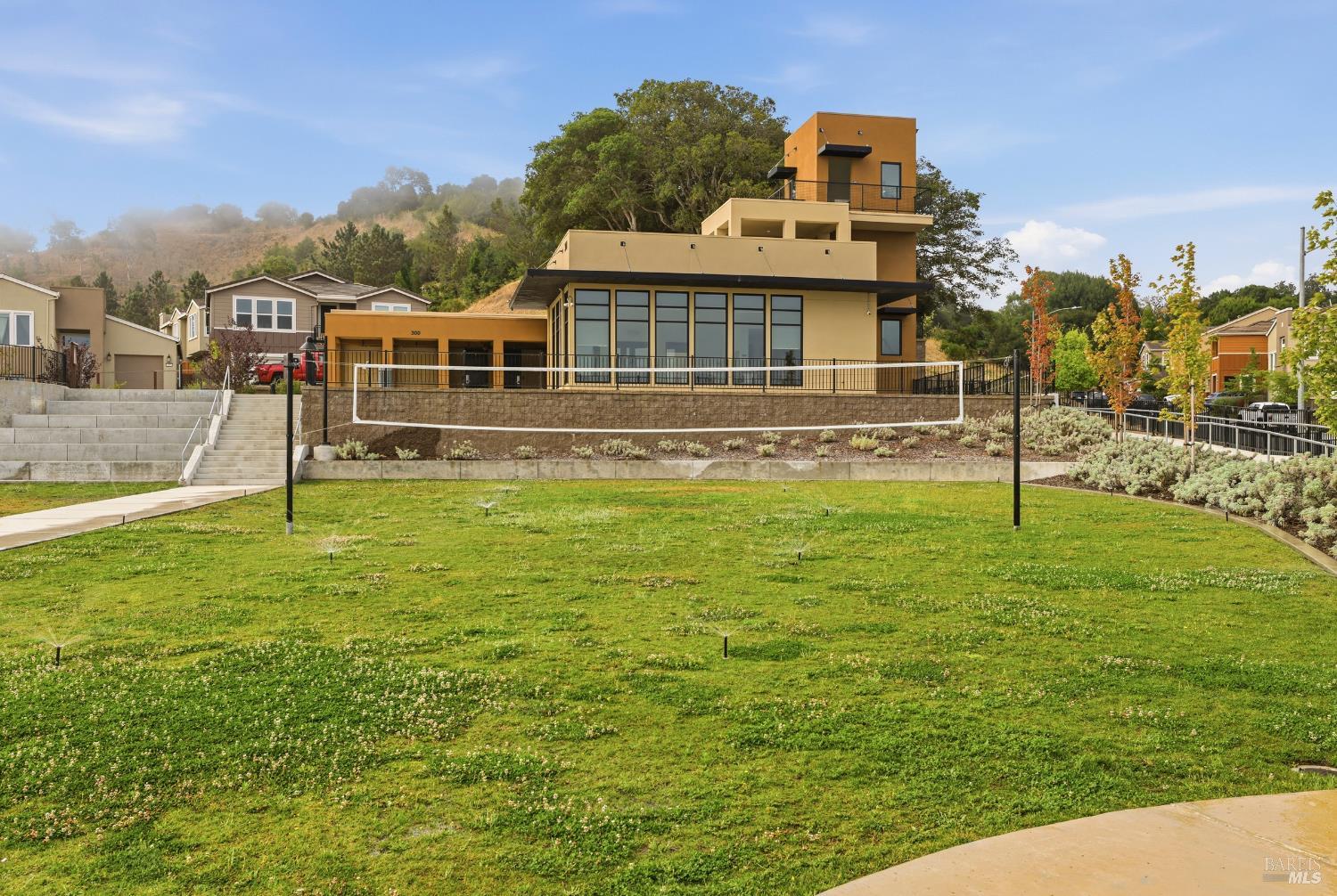 547 Sapphire Street