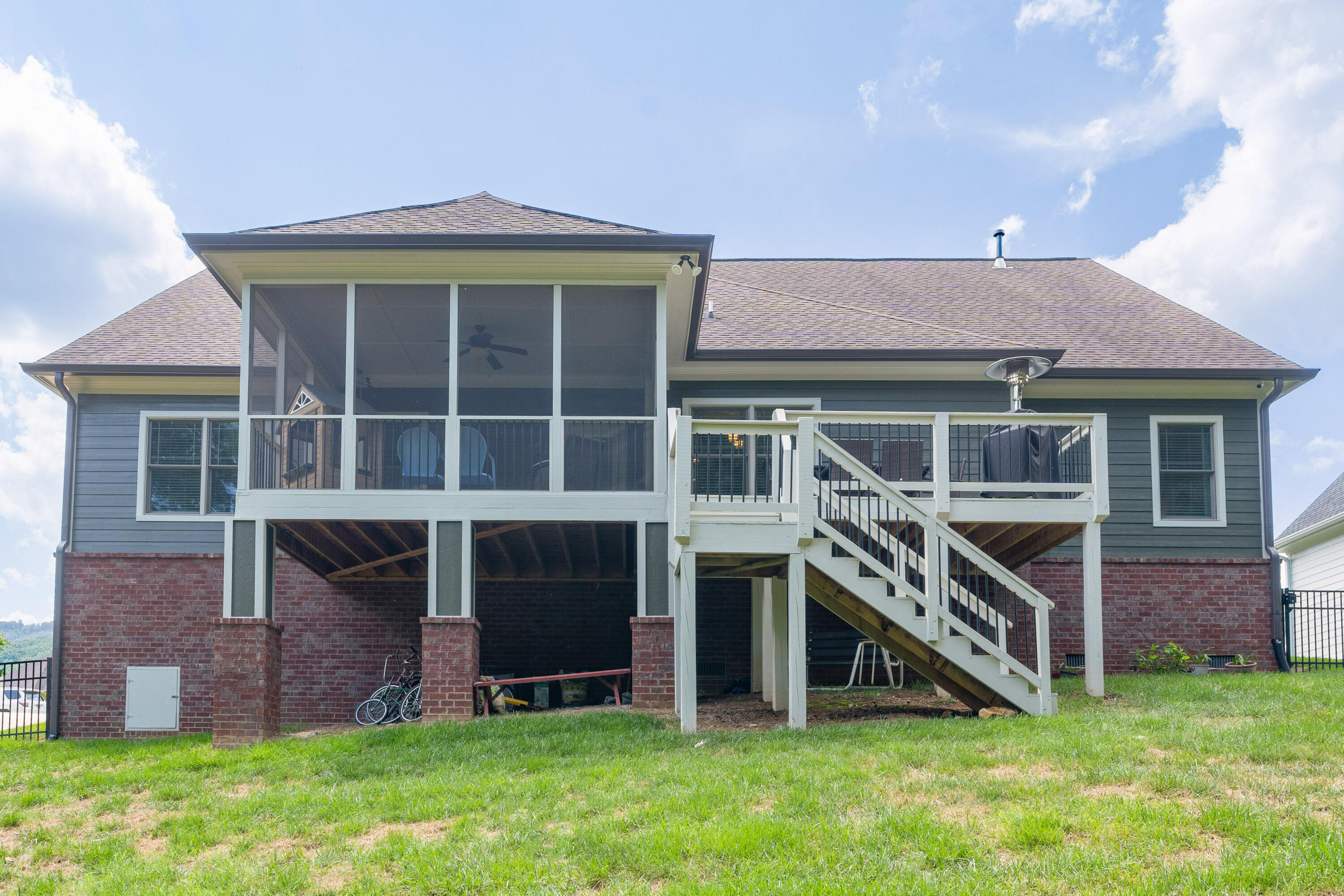 576 Canyon Edge Lane