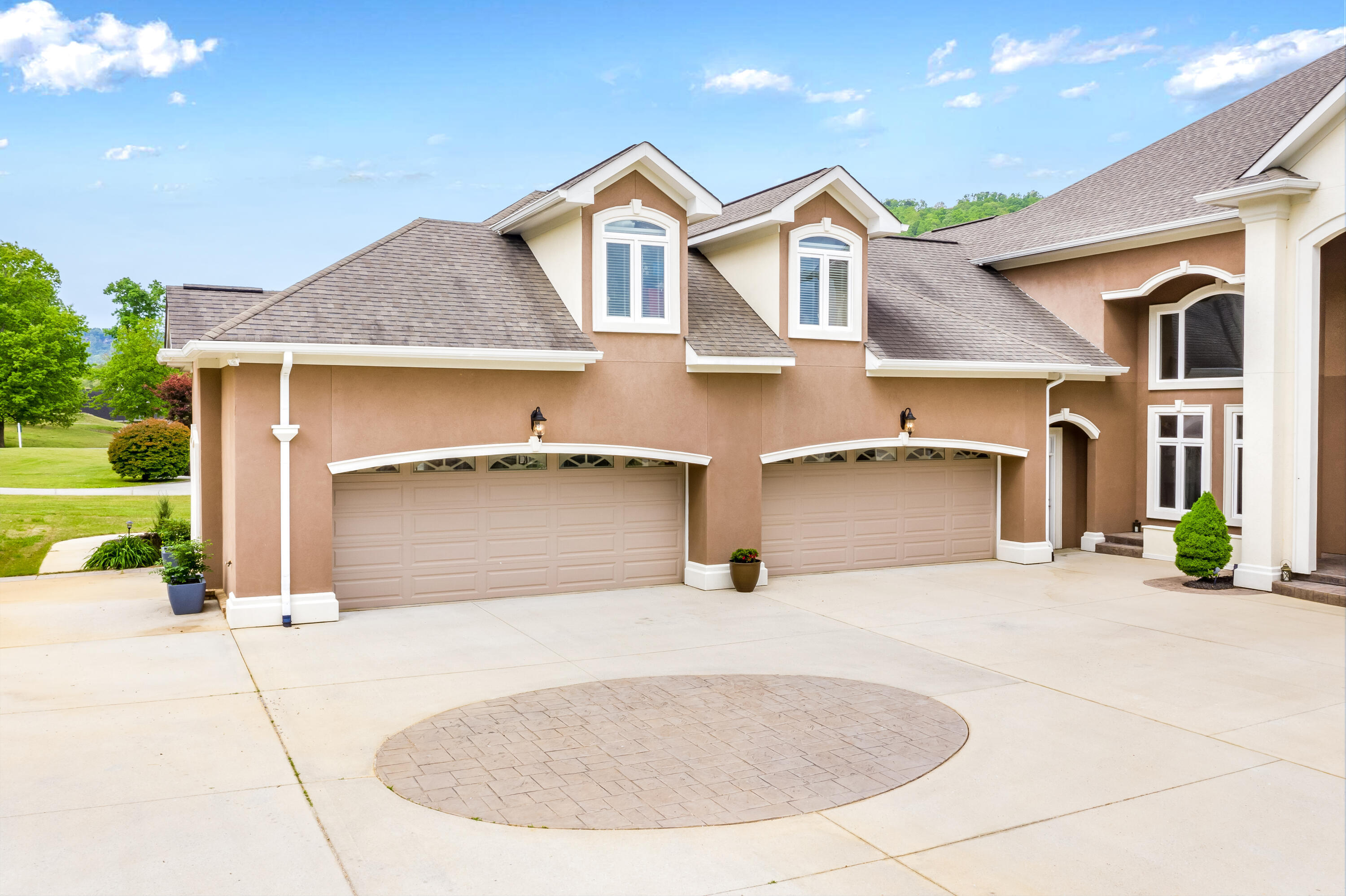 594 Castle Drive