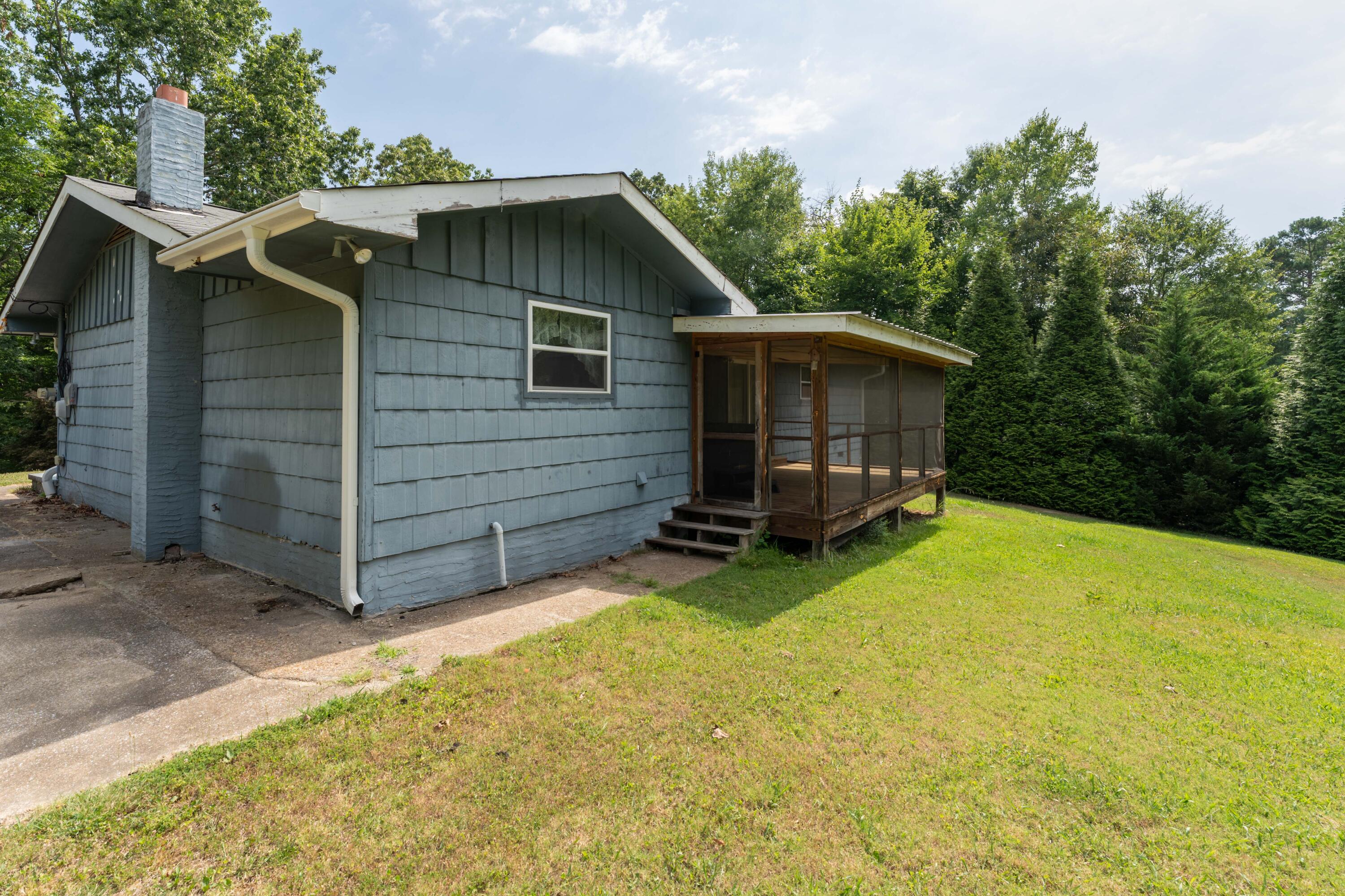 2164 Berry Lane